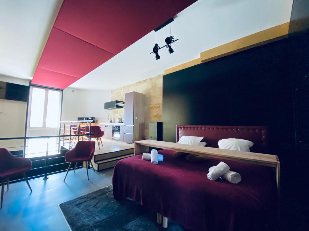 Mieuxqualhotel Jacuzzi Privatif Love Room Бордо Экстерьер фото